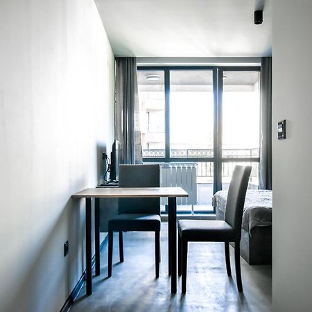 סופיה 6 Studios 6 Bathrooms 2 Levels Kitchens מראה חיצוני תמונה