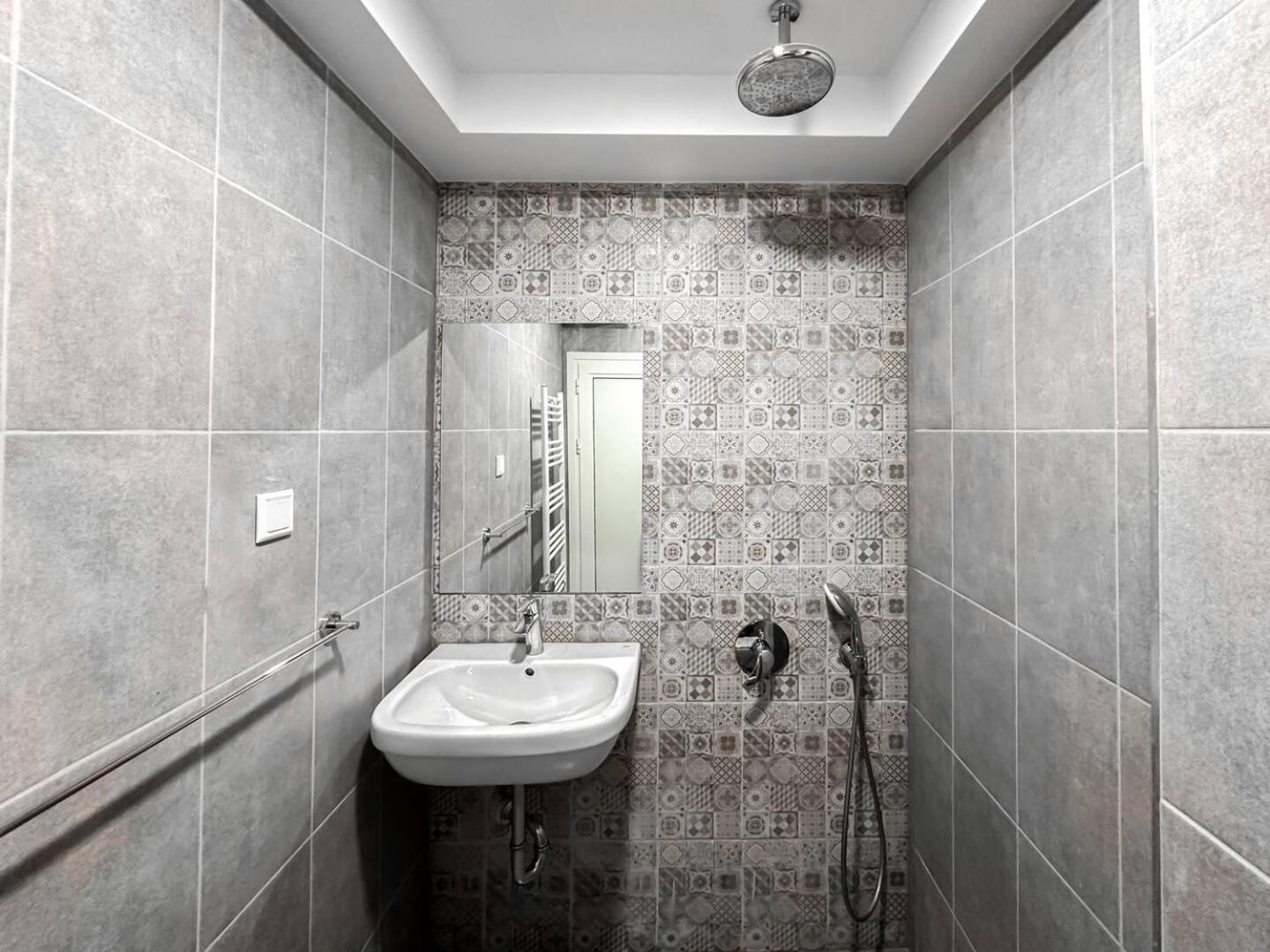 סופיה 6 Studios 6 Bathrooms 2 Levels Kitchens מראה חיצוני תמונה