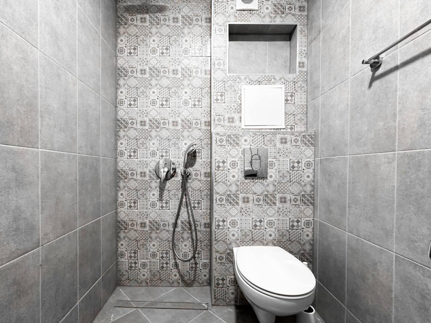 סופיה 6 Studios 6 Bathrooms 2 Levels Kitchens מראה חיצוני תמונה