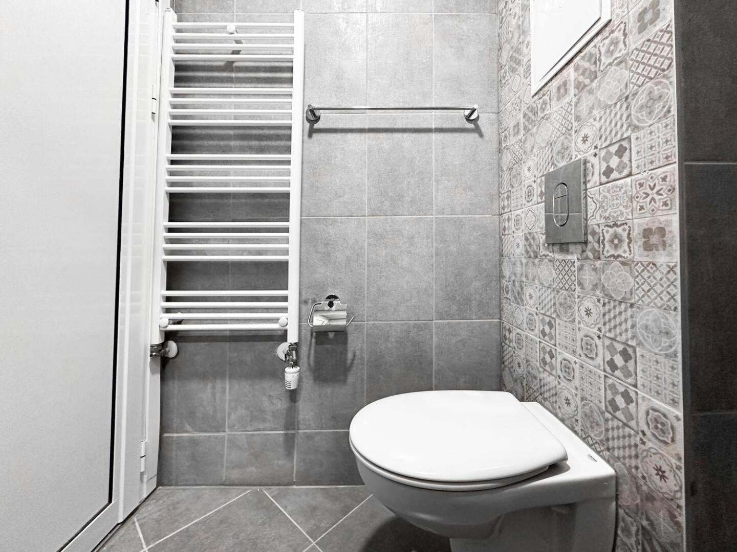 סופיה 6 Studios 6 Bathrooms 2 Levels Kitchens מראה חיצוני תמונה