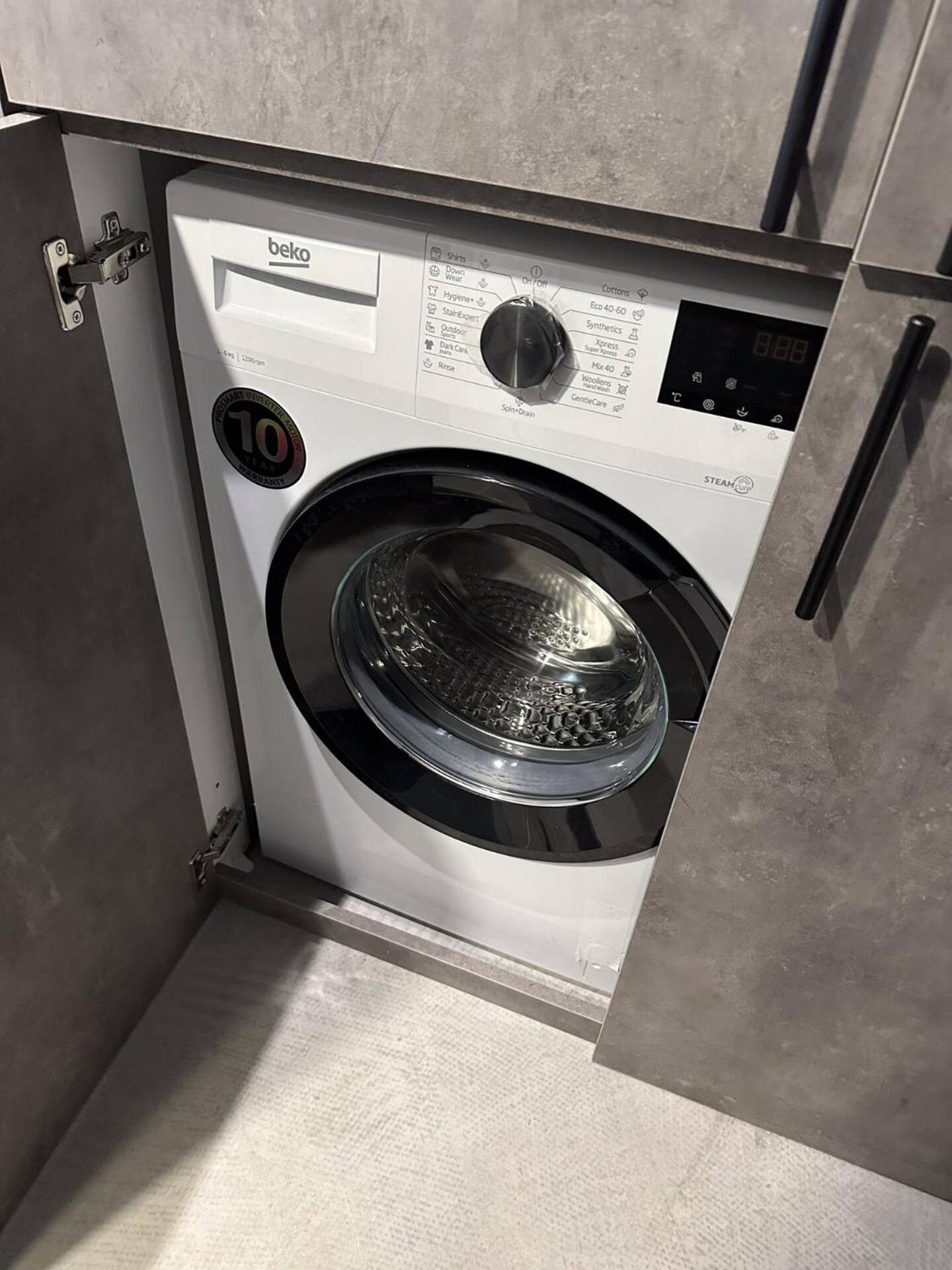 סופיה 6 Studios 6 Bathrooms 2 Levels Kitchens מראה חיצוני תמונה
