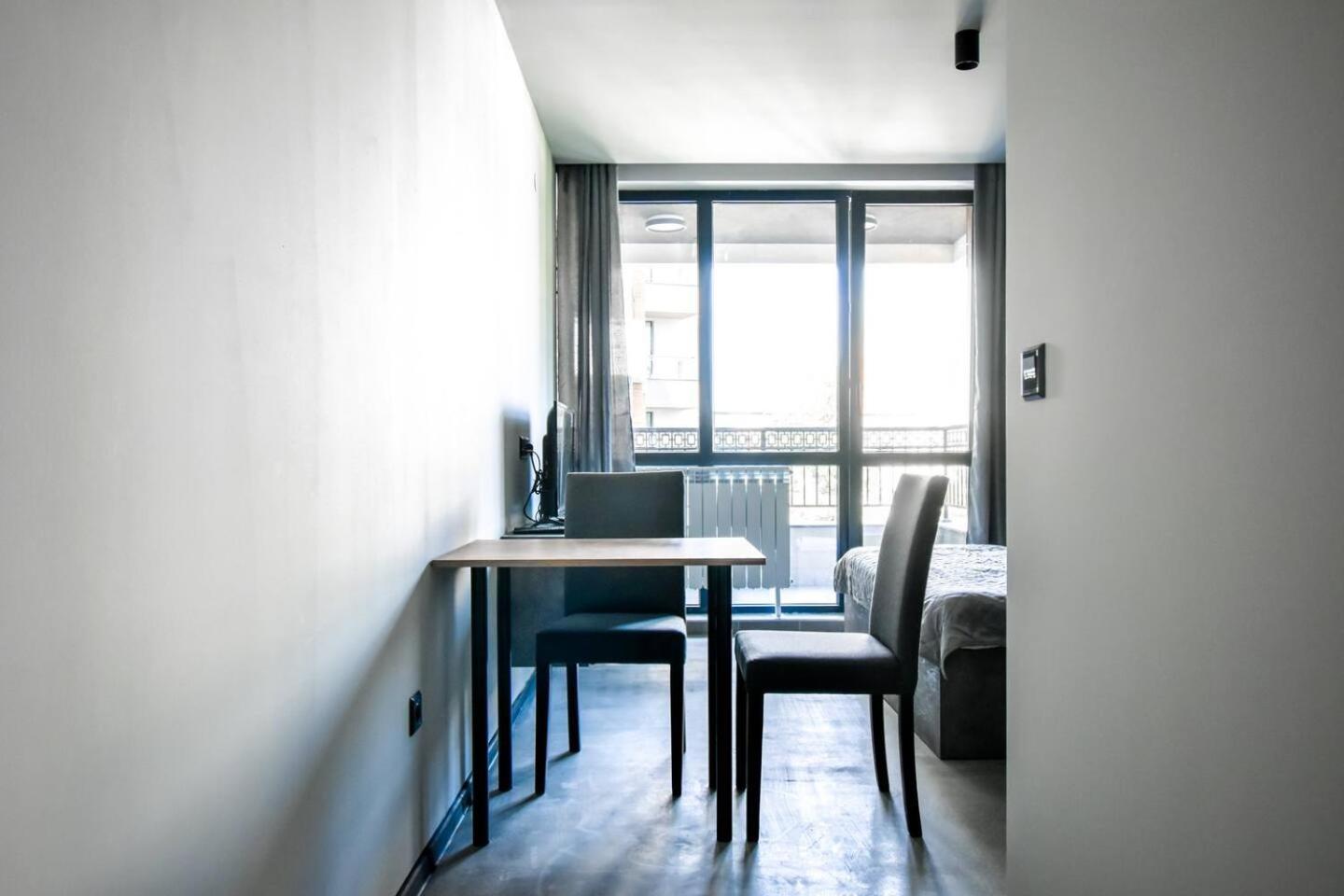 סופיה 6 Studios 6 Bathrooms 2 Levels Kitchens מראה חיצוני תמונה