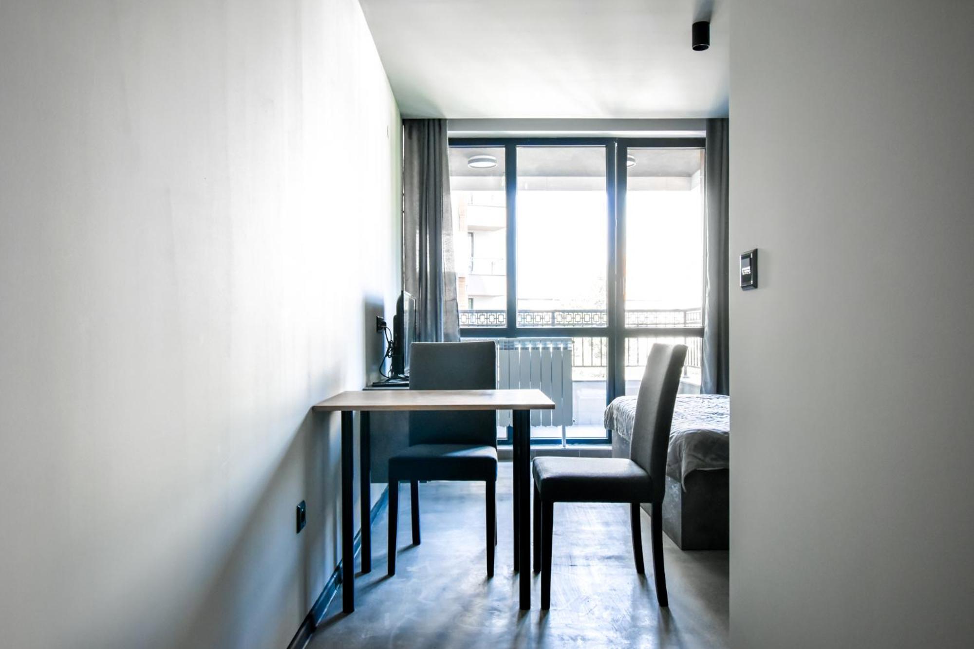 סופיה 6 Studios 6 Bathrooms 2 Levels Kitchens מראה חיצוני תמונה